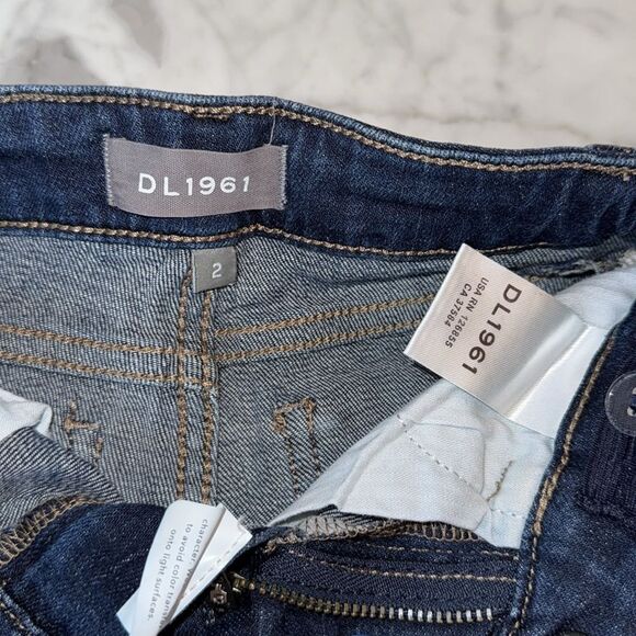 DL1961 Dark Blue Denim Jeans - Picture 4 of 6